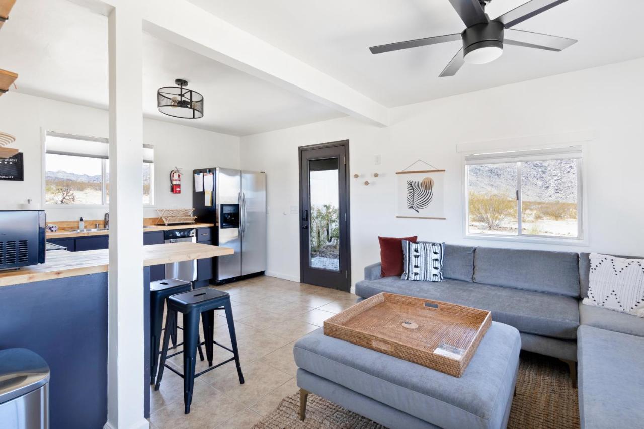 1 Minute To Joshua Tree National Park, Hot Tub, Stars, Private - The Wkndr Vila Twentynine Palms Exterior foto