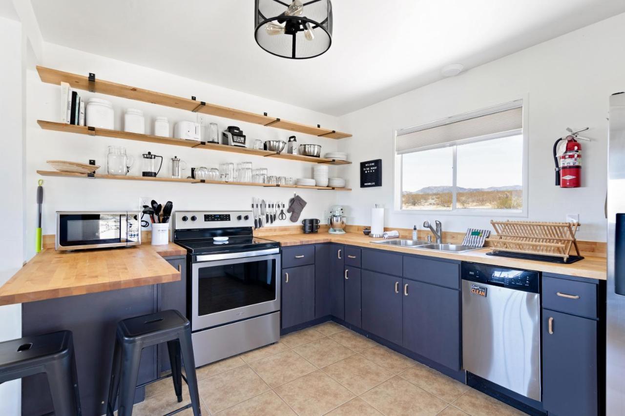 1 Minute To Joshua Tree National Park, Hot Tub, Stars, Private - The Wkndr Vila Twentynine Palms Exterior foto