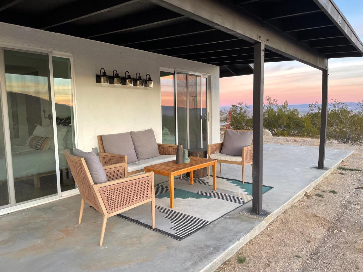 1 Minute To Joshua Tree National Park, Hot Tub, Stars, Private - The Wkndr Vila Twentynine Palms Exterior foto